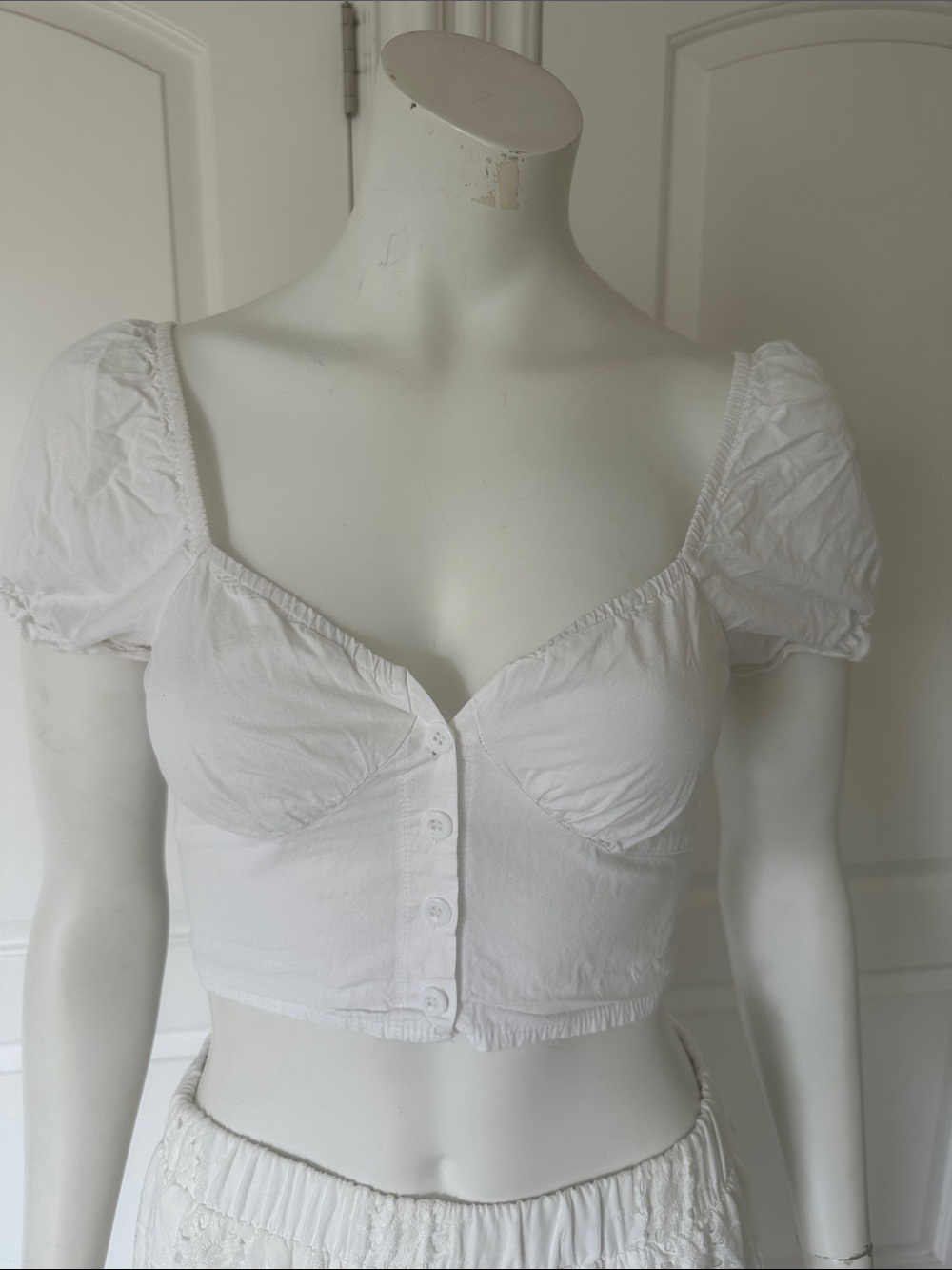 White Puff-Sleeve Button-Front Crop Top by